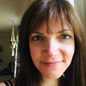 Meet your Posher, Nora